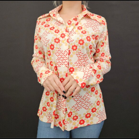 70s Shapely Flower Power Dagger Collar Long Sleeve Button Down Shirt - Picture 1 of 15